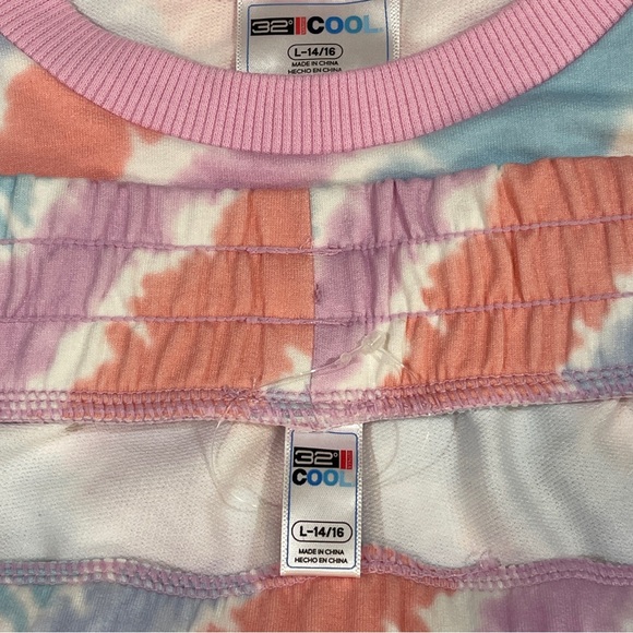 Girls 32 Degrees Tie-Dye Lounge Set L Multi Color - Picture 4 of 12